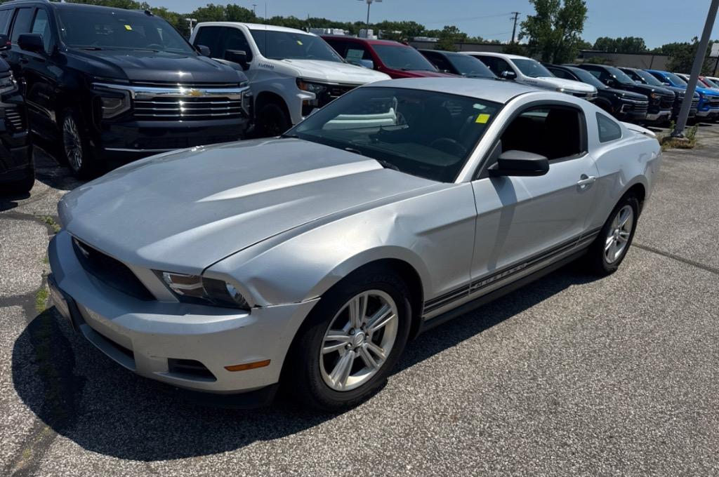2011 Ford Mustang V6