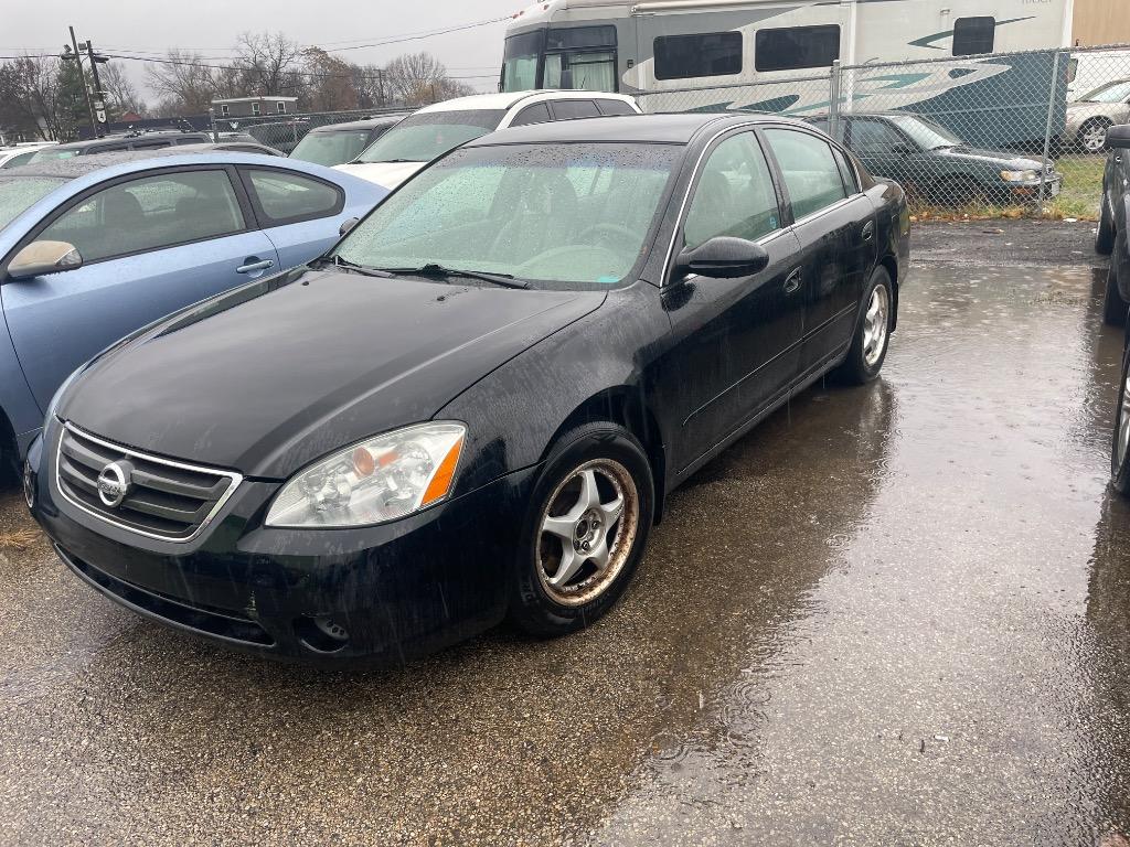 2003 Nissan Altima Base