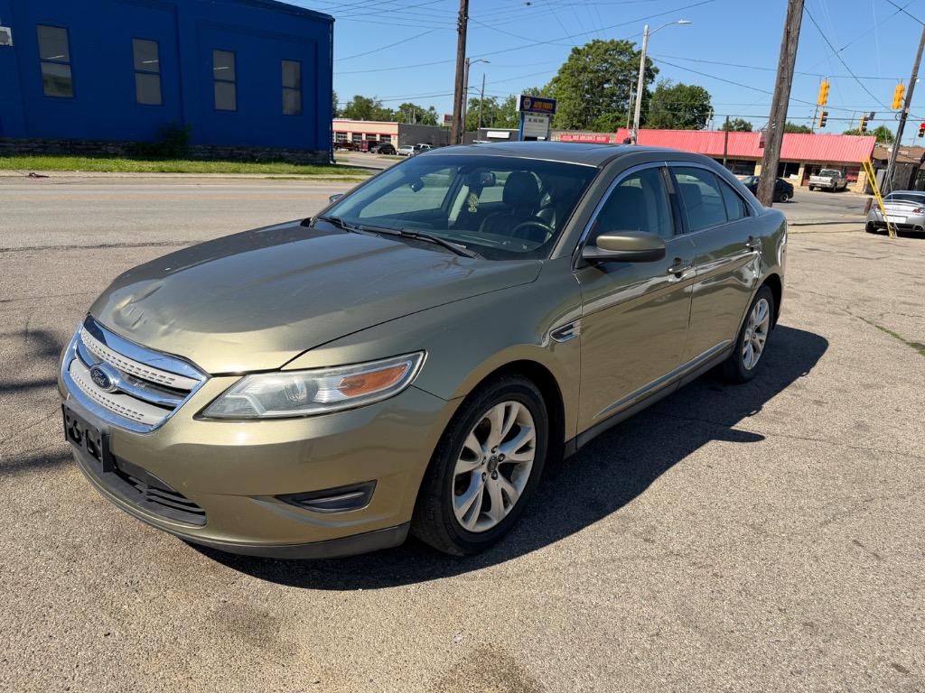2012 Ford Taurus SEL FWD's photo