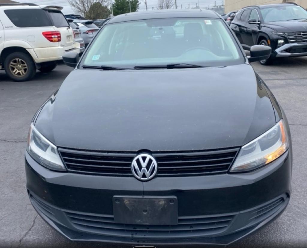 2013 Volkswagen Jetta Base