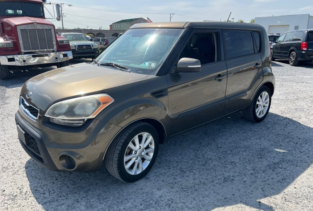 2012 Kia Soul +