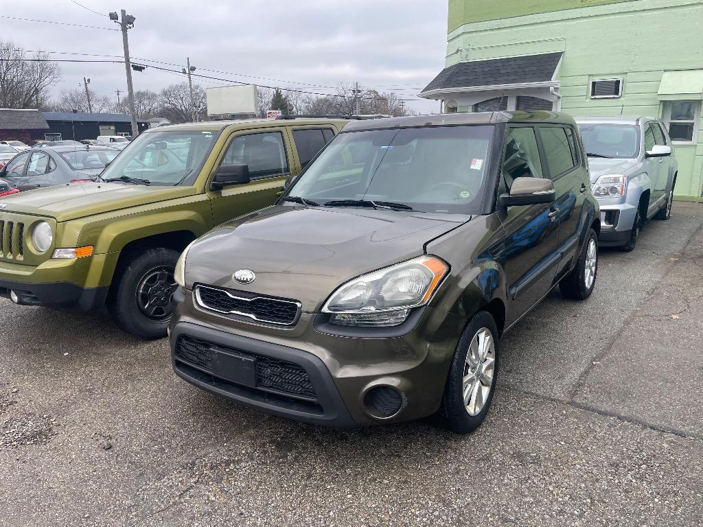 2013 Kia Soul +