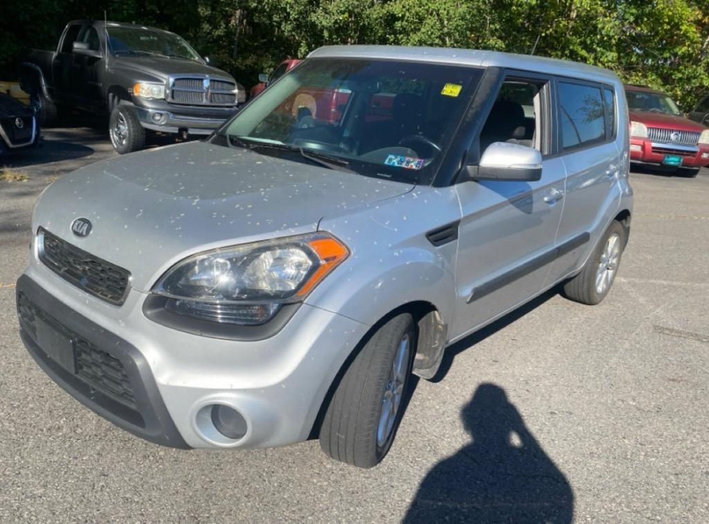 2013 Kia Soul 2.0L + AT 5-Door's photo
