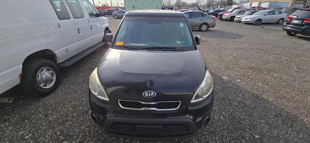 2013 Kia Soul Base