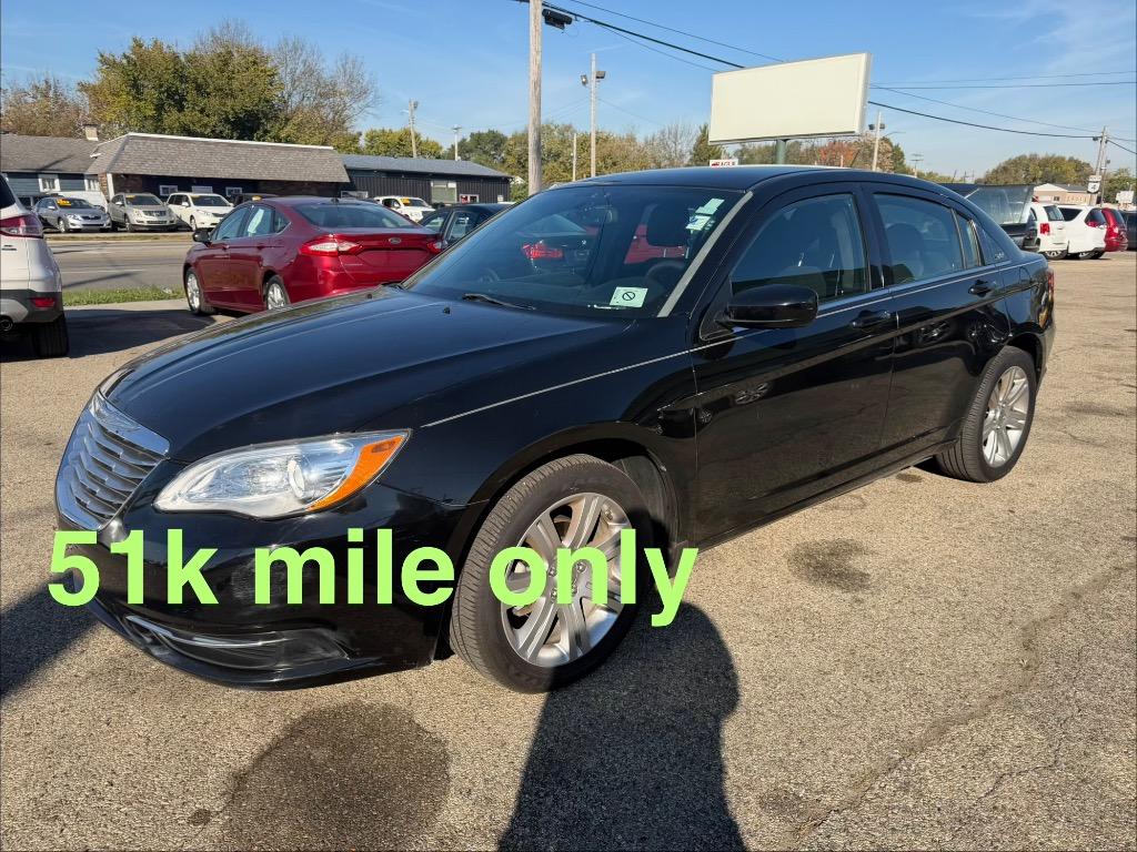 2013 Chrysler 200