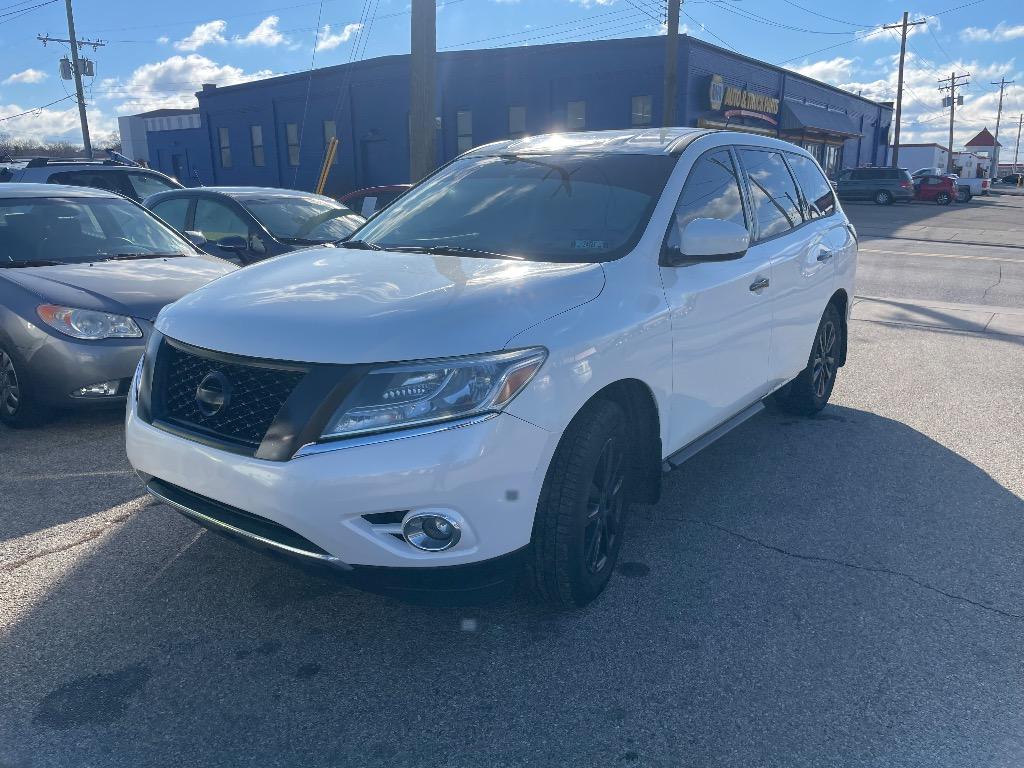 2015 Nissan Pathfinder SV