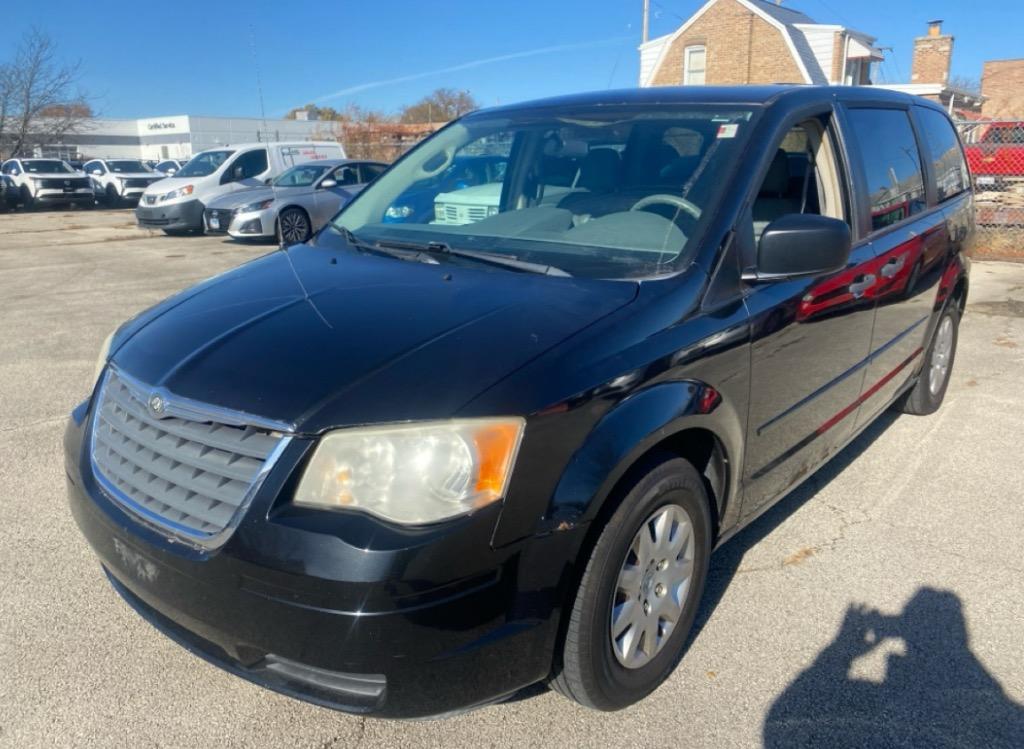 2008 Chrysler Town & Country LX