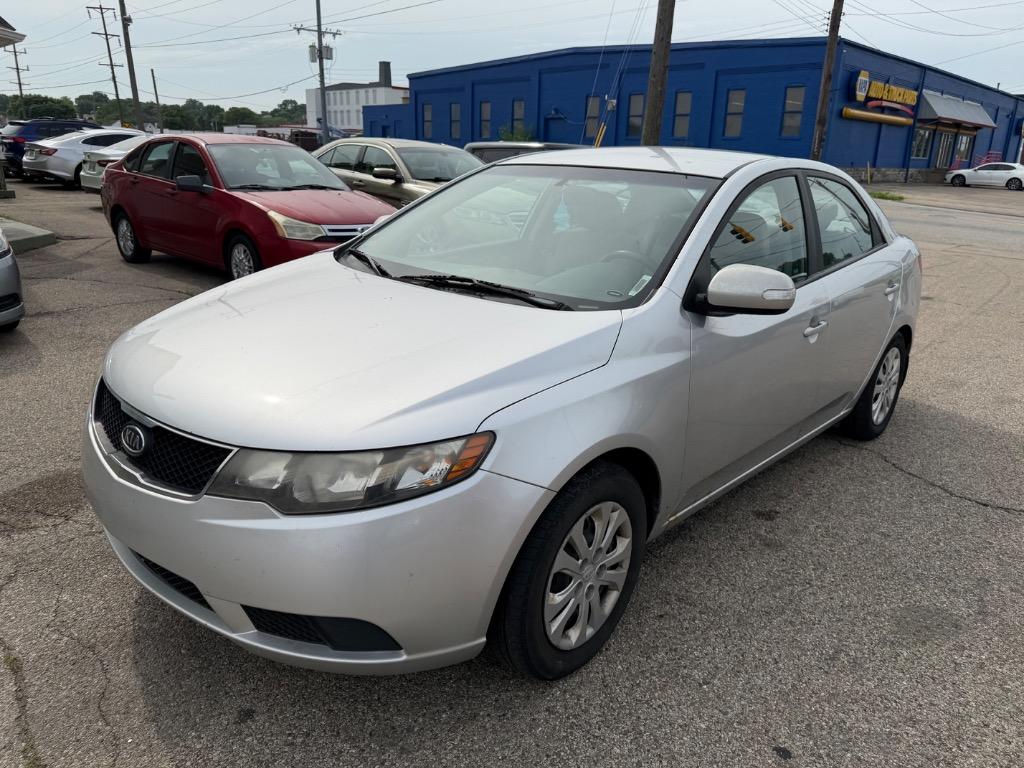 2010 Kia Forte EX AT's photo