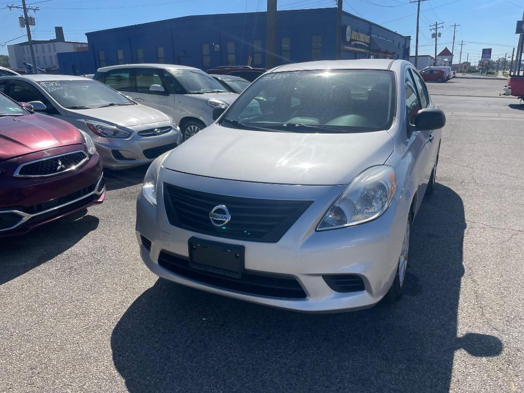 2014 Nissan Versa Sedan S