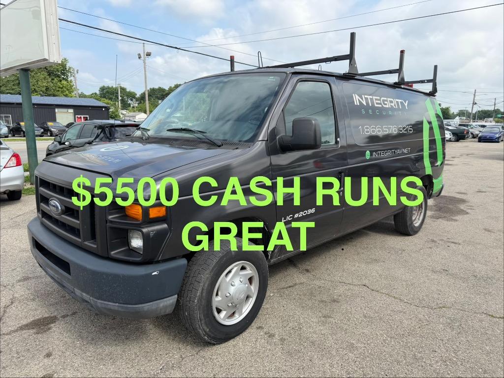 2011 Ford E-Series E-150 Van's photo