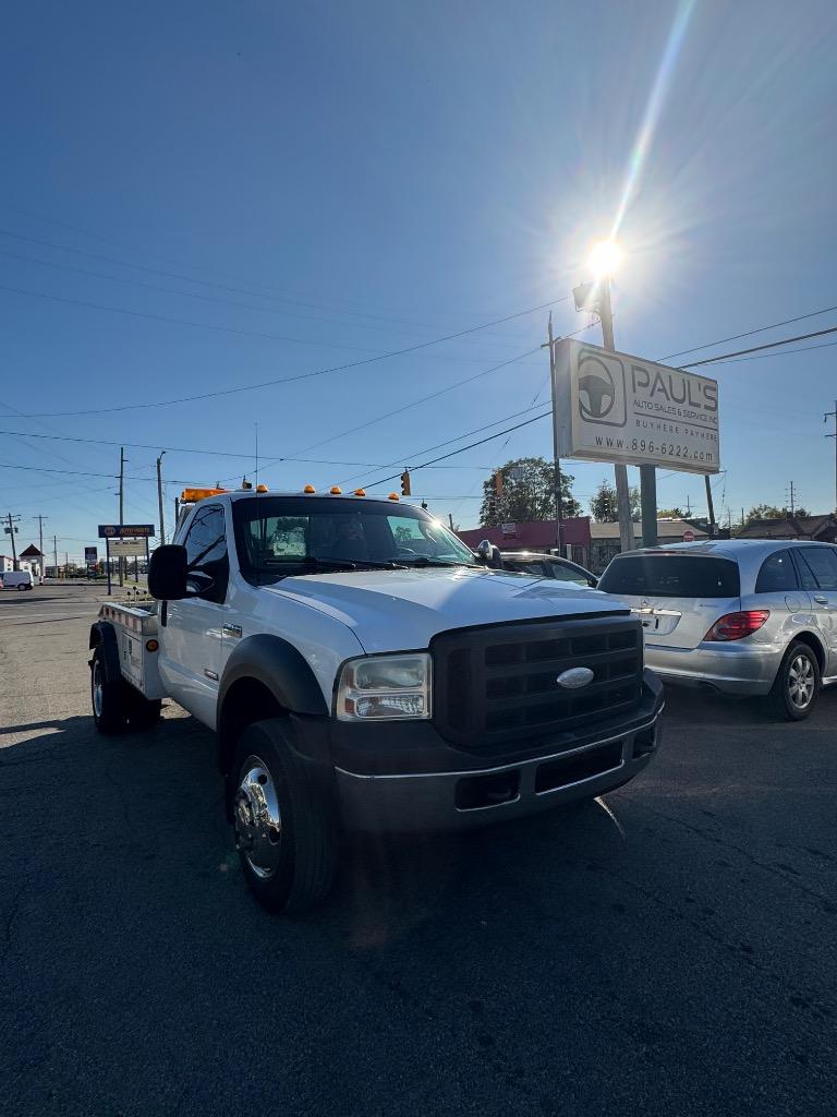 2006 Ford F-450 XL's photo